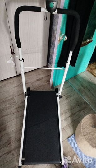 Механическая беговая дорожка