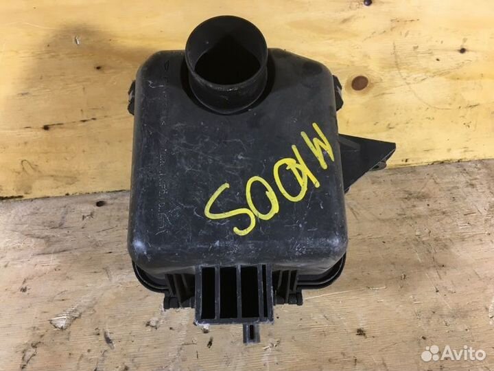 Корпус воздушного фильтра Toyota Duet M100A ejve