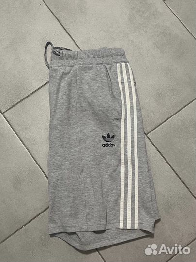Шорты adidas