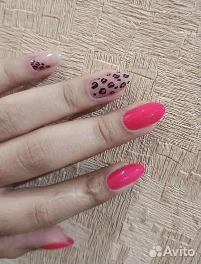 Маникюр и педикюр