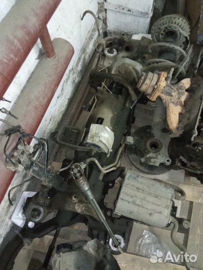 Dodge caravan 2003 год. 2.4