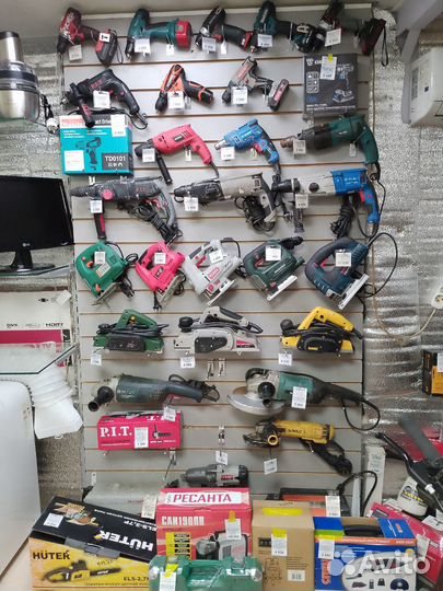 Монитор Philips 190V3L