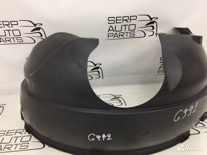 Подкрылок передний правый Ford Fusion JU 2008