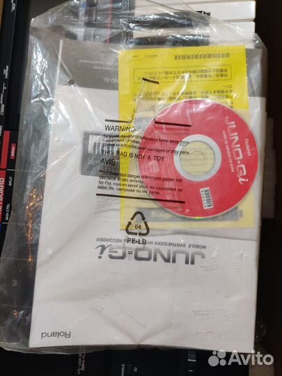 Синтезатор Roland juno GI