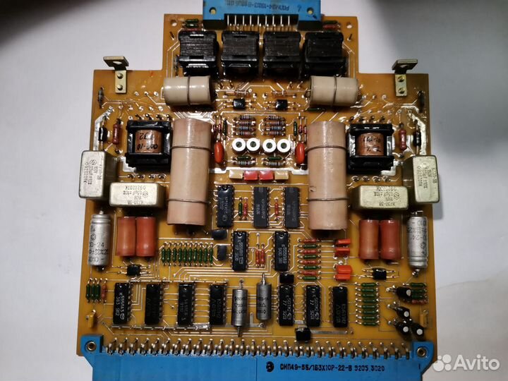 Платы с радиодеталями