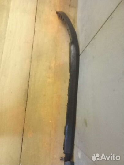 Губа бампера Опель Зафира б