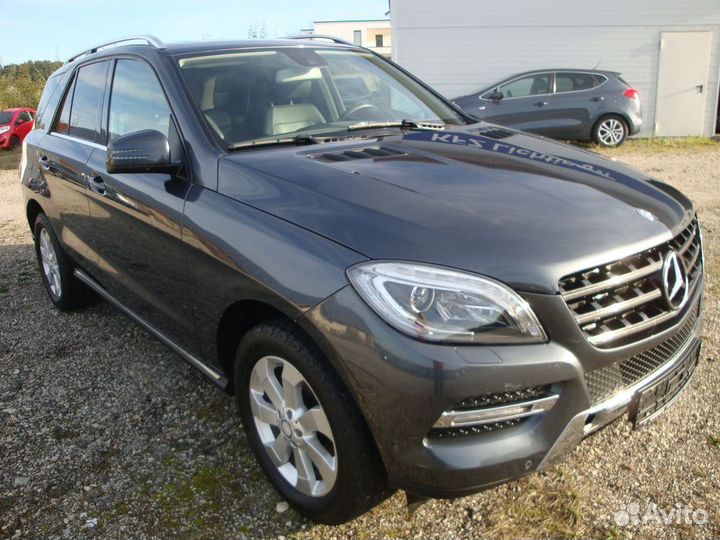 Mercedes-Benz ML W166 2011-2015 на запчасти