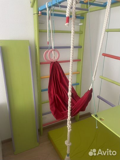 Детская спортивная стенка