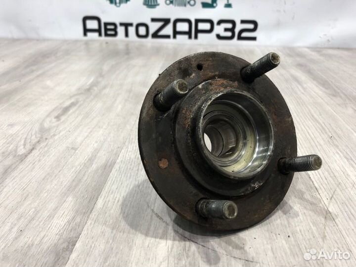 Ступица задняя правая Mitsubishi Lancer 9 4G18