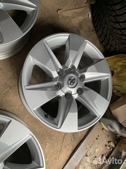Prado Fortuner Hilux новые 17 диски оригинал