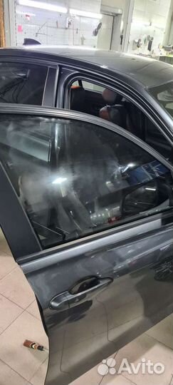 Стекло передние правое на BMW 3 F30
