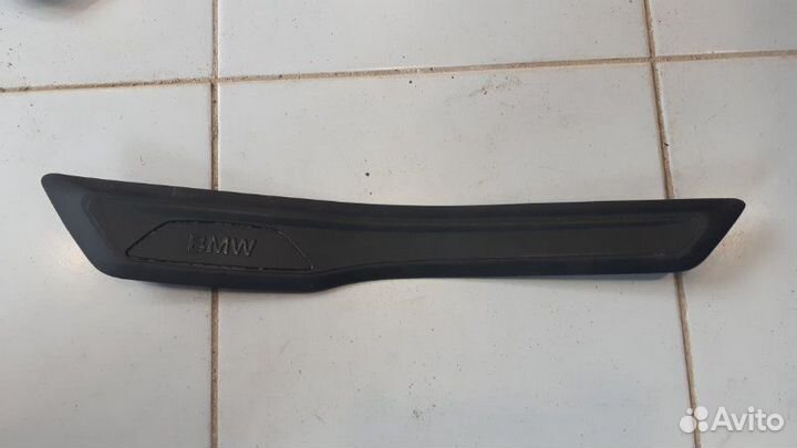 Накладка порога салона задняя левая Bmw 3-Series