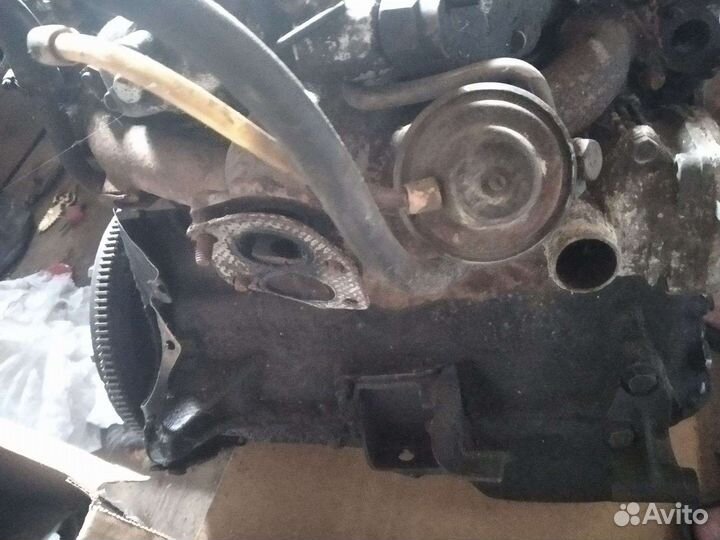 Двигатель ваз 2121