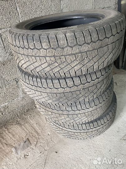 Continental ContiCrossContact Viking 225/60 R17