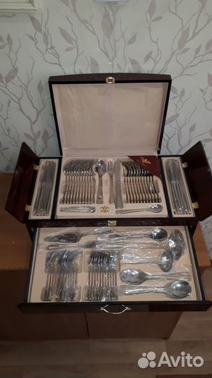 Набор столовых приборов