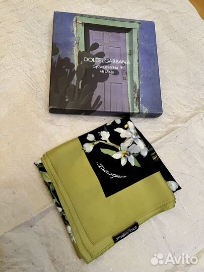 Dolce gabbana платок оригинал