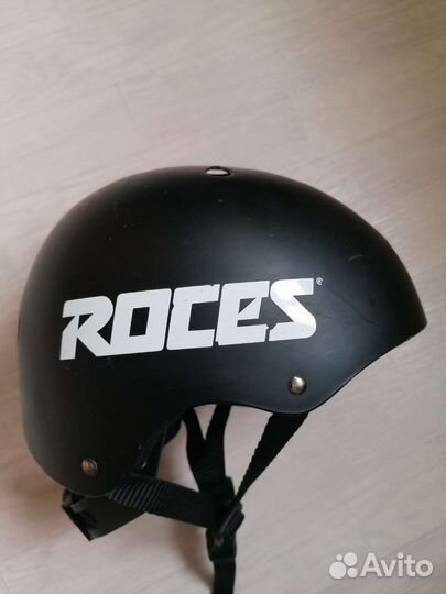 Детский шлем защитный Roces