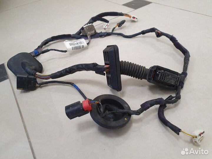 Проводка двери передняя правая Hyundai Sonata YF