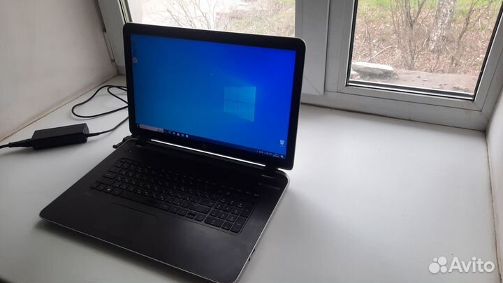 Ноутбук hp pavilion17