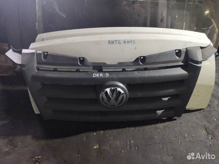 Решетка радиатора VW Crafter, Крафтер