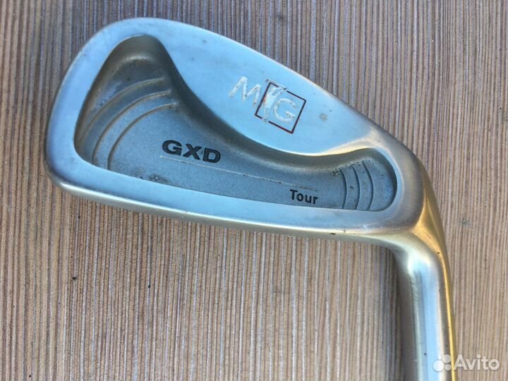 Клюшка для гольфа