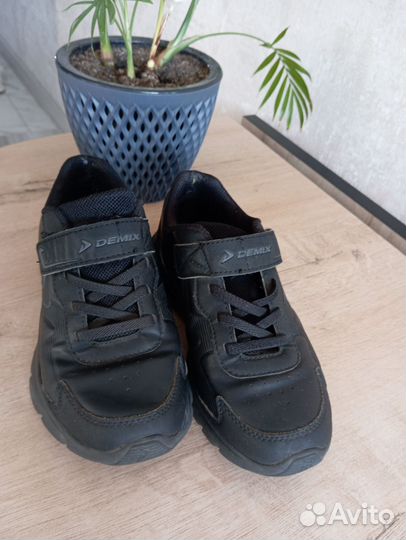 Кроссовки 34 размер