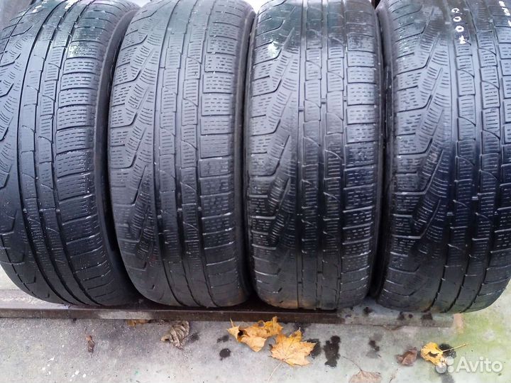 Pirelli Winter Sottozero 210 245/50 R18