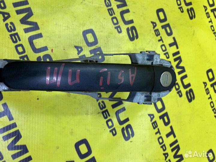 Ручка двери передняя правая Skoda Octavia A5