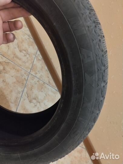 Maxxis ArcticTrekker NS3 205/55 R16