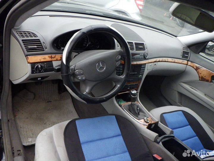 Щеткодержатель лобового стекла mercedes benz E-cla