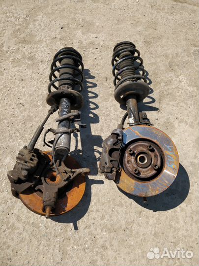 Стойка в сборе передняя Ситроен Берлинго Б9 1.6