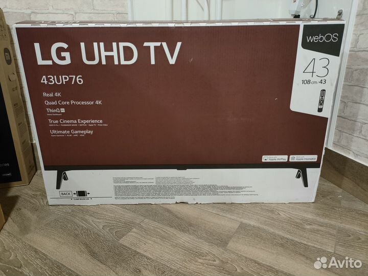 Телевизор LG SMART tv 43