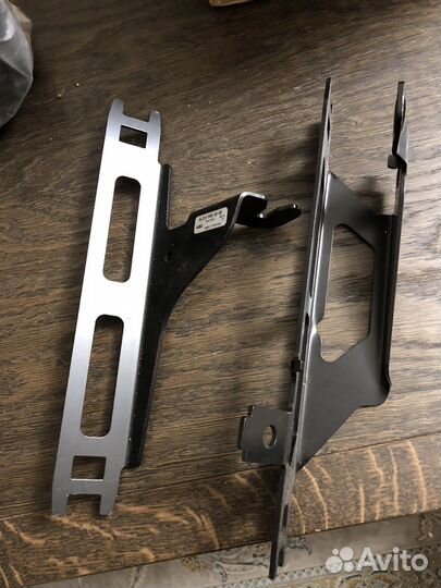 Кронштейн радиаторов мерседес