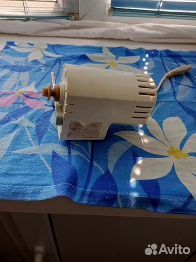 Педаль с мотором для швейной машинки