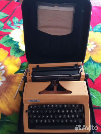 Печатная машинка erika