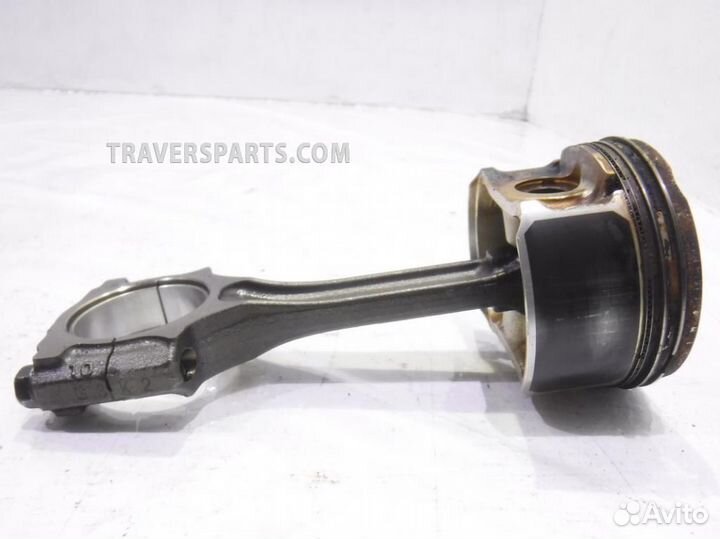 Поршень с шатуном Ниссан