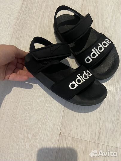 Сандали adidas