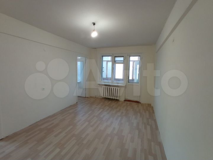 3-к. квартира, 49,4 м², 3/5 эт.