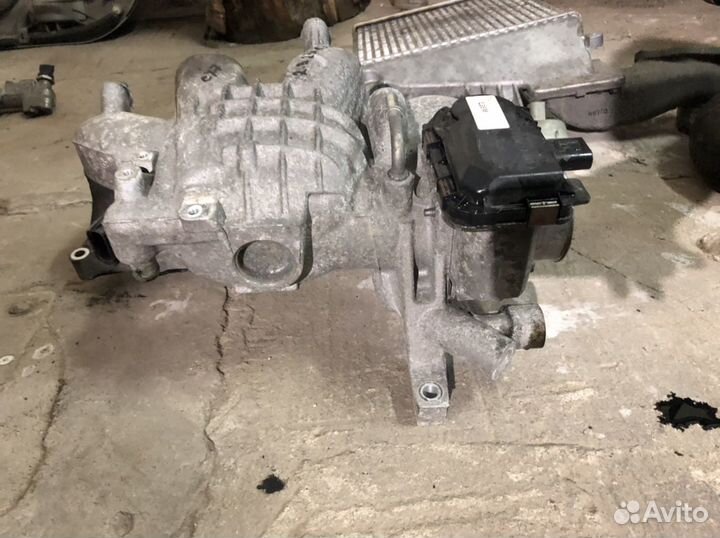 Коллектор впускной в сборе Мазда Сх-7 CX7