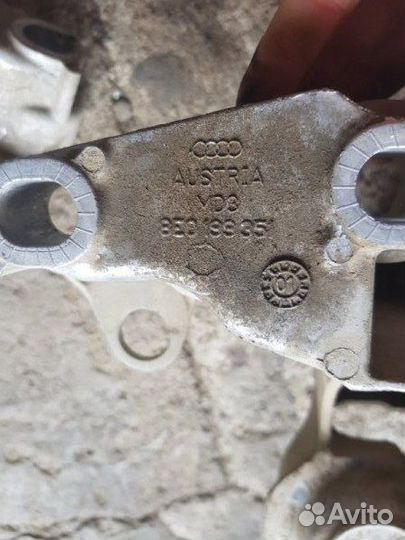 Кронштейн двигателя Volkswagen Passat 3B3 AWT 2004