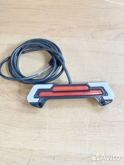 Задняя фара с подсветкой под табличку на электровелосипед