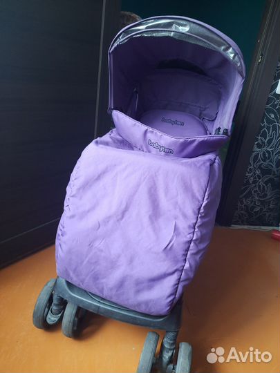 Прогулочная коляска