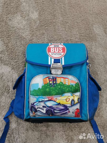 Рюкзак школьный