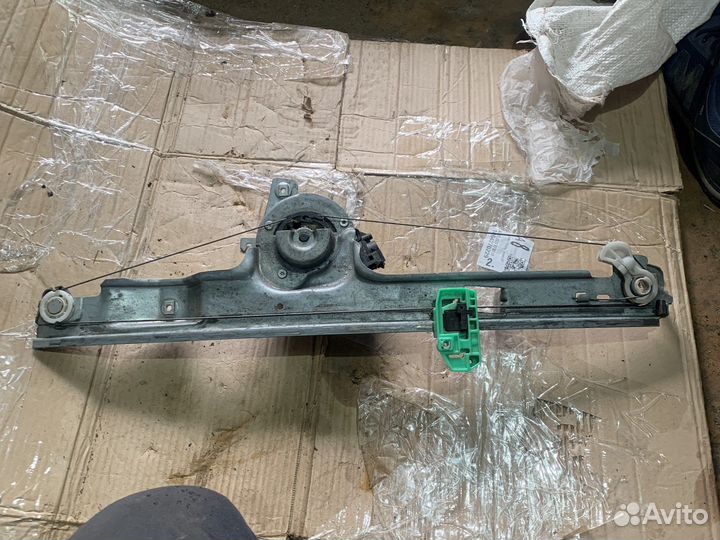 Стеклоподъемник renault scenic 2 правый передний