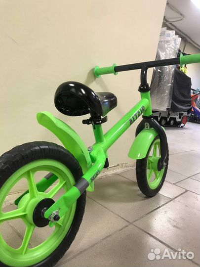 Беговел - Altair mini 12