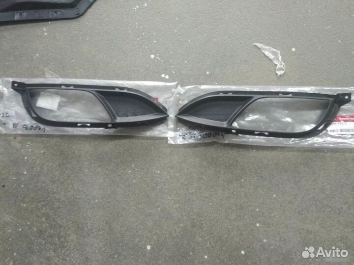 Накладка туманки решетка птф Kia Cerato 2013