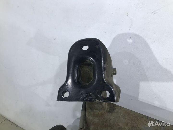 Балка задняя маятниковая