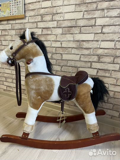 Детская качалка лошадь