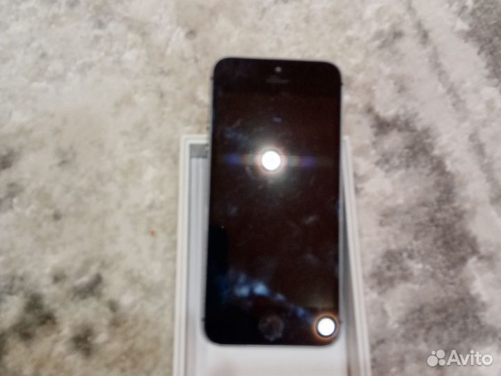 iPhone 5S, 16 ГБ