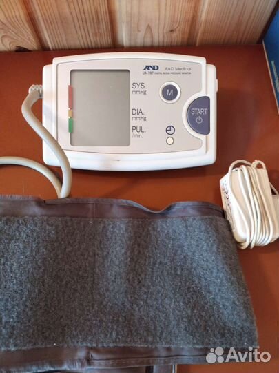 Тонометр автоматический AND UA 787
